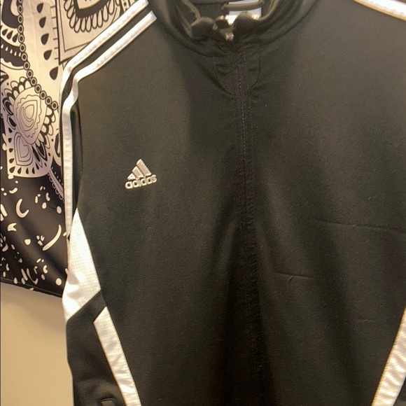 Adidas Black and White Jacket🖤🤍🖤 - Picture 8 of 16